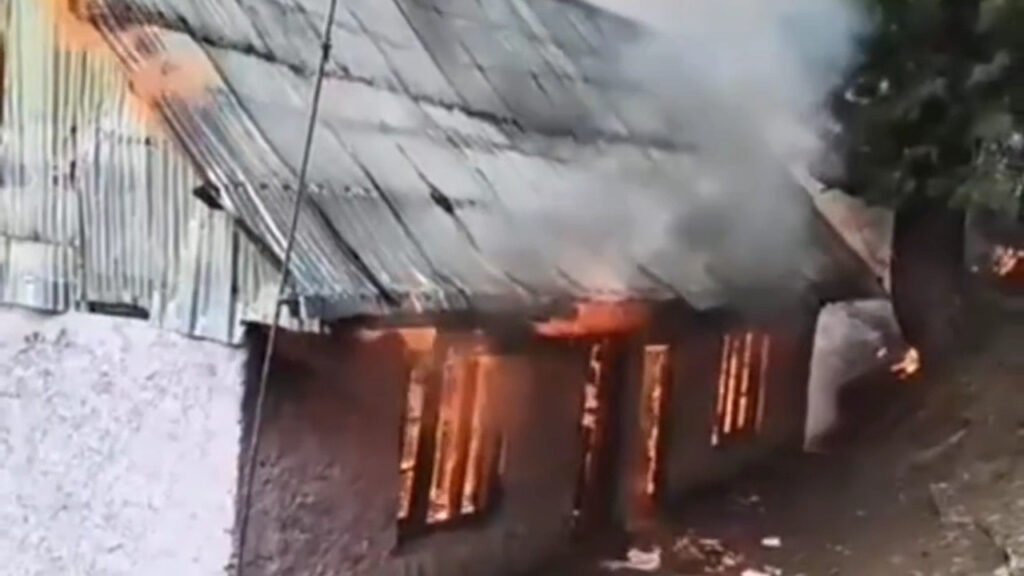Govt School Building Gutted in Fire Incident at Gurez - Kashmir Convener